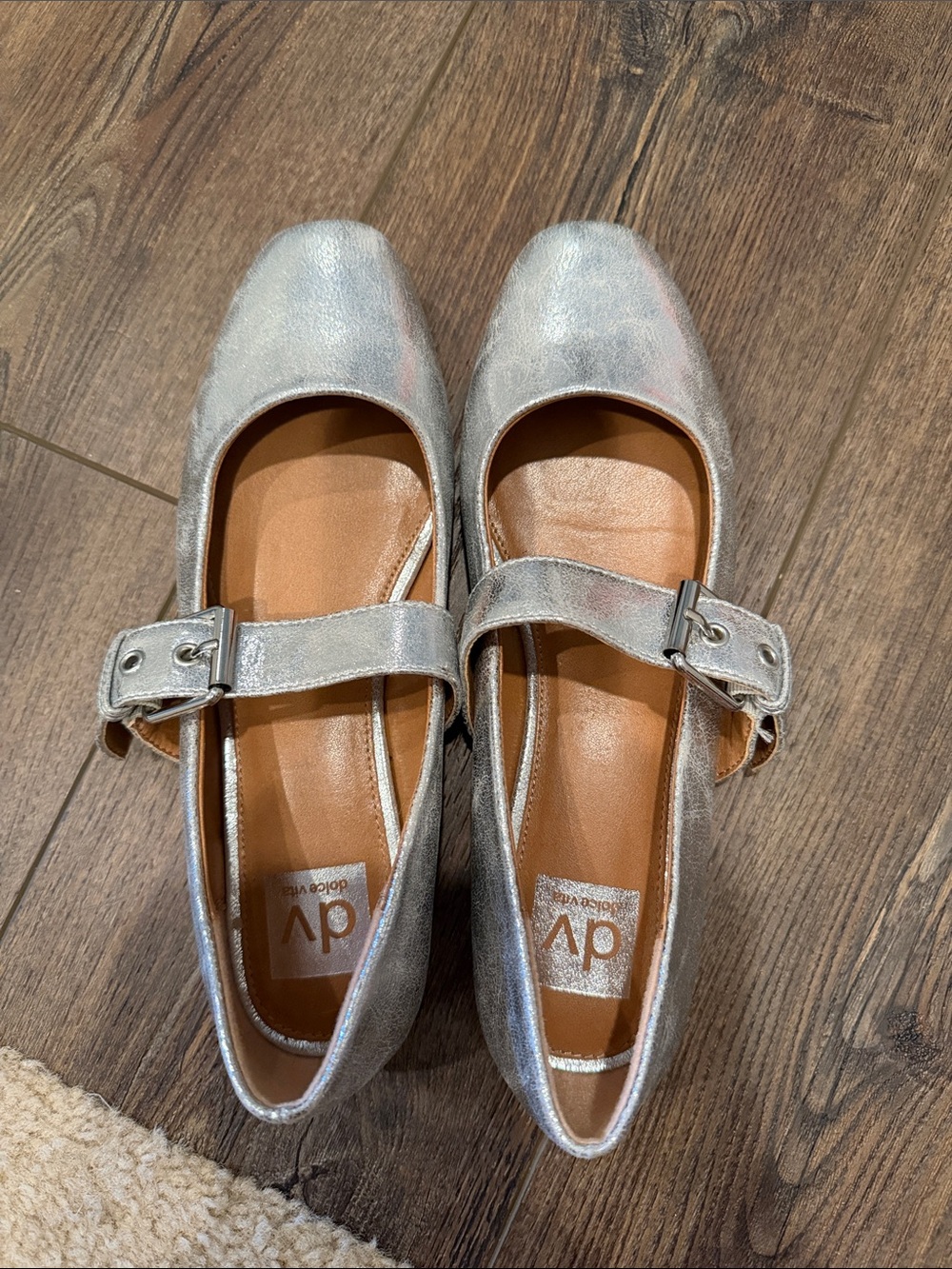 Dolce Vita metallic Mary Jane flats, size 7.5